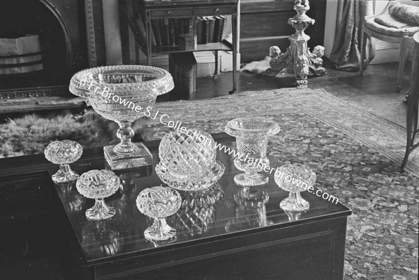 FRENCHPARK THE HOUSE DRAWING ROOM WATERFORD CRYSTAL